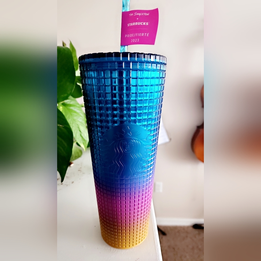 Starbucks Tumbler PRIDE 2023 NWT
